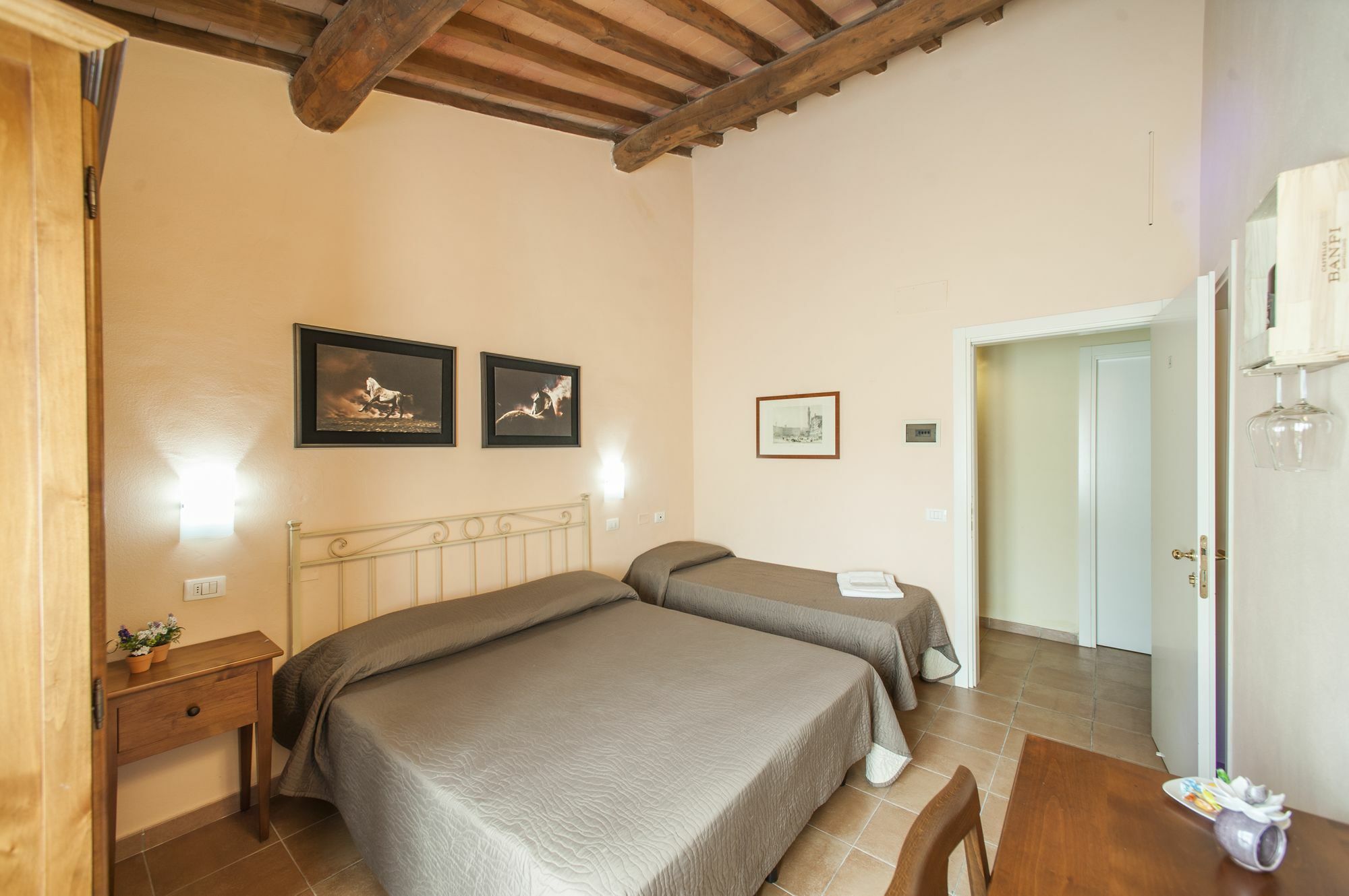 Pensión Tuscany